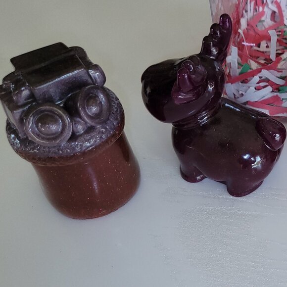 CHRISTMAS SET 5pc Resin Figurines REDS Santa Reindeer Tree HANDMADE Decor New - Picture 3 of 4